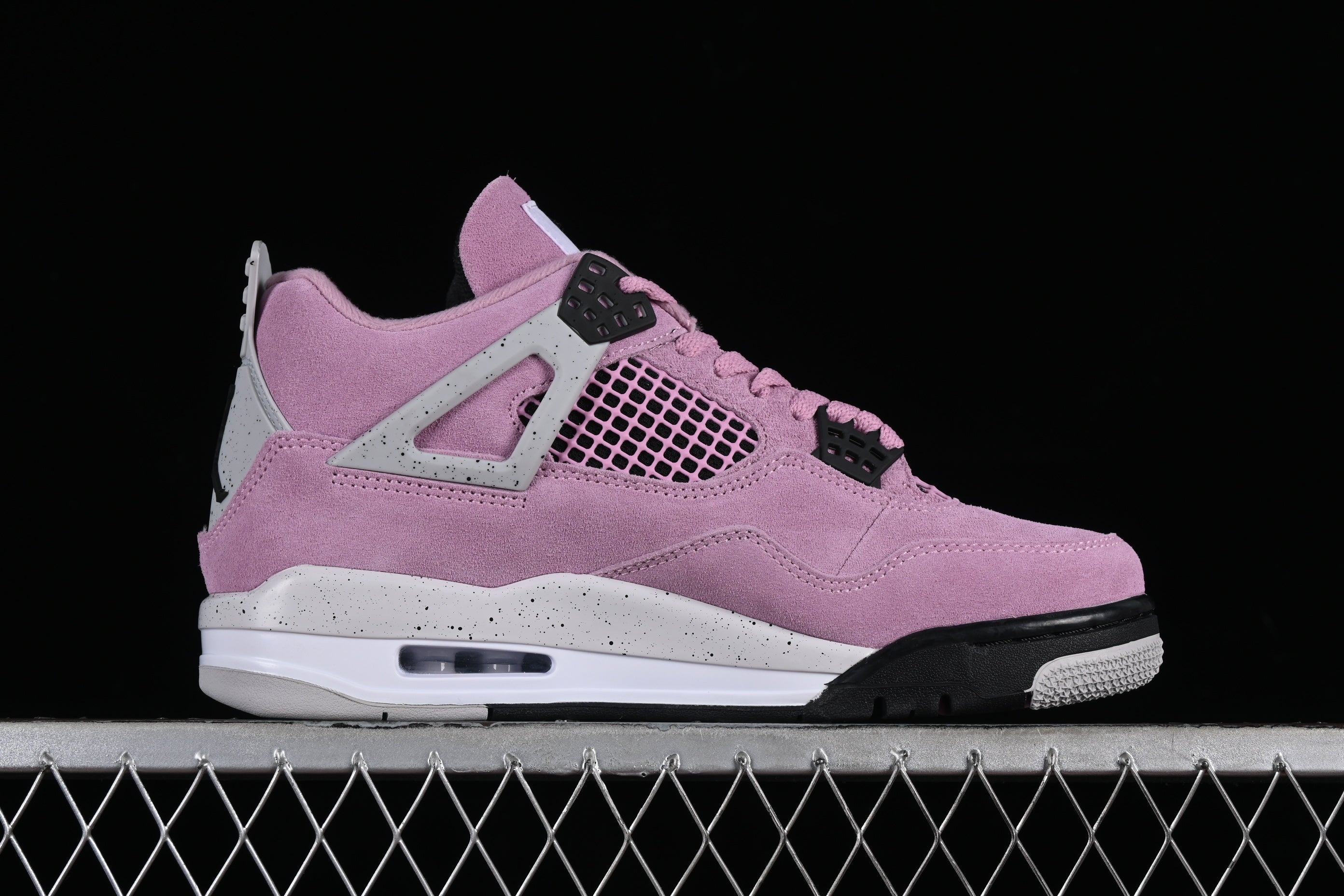 Air Jordan 4 Retro "Orchid"