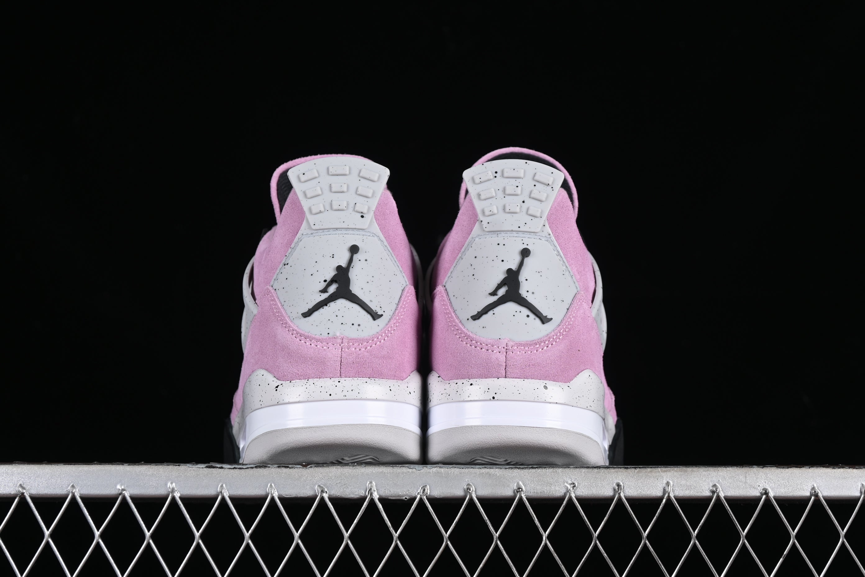 Air Jordan 4 Retro "Orchid"